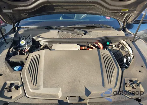 2019 Audi E-Tron Premium Plus из США, поврежденный, VIN WA1VAAGE8KB006463